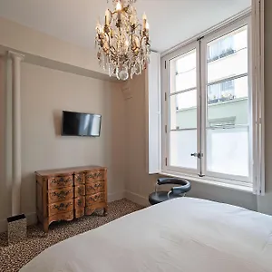 Pavillon Marais Guest house