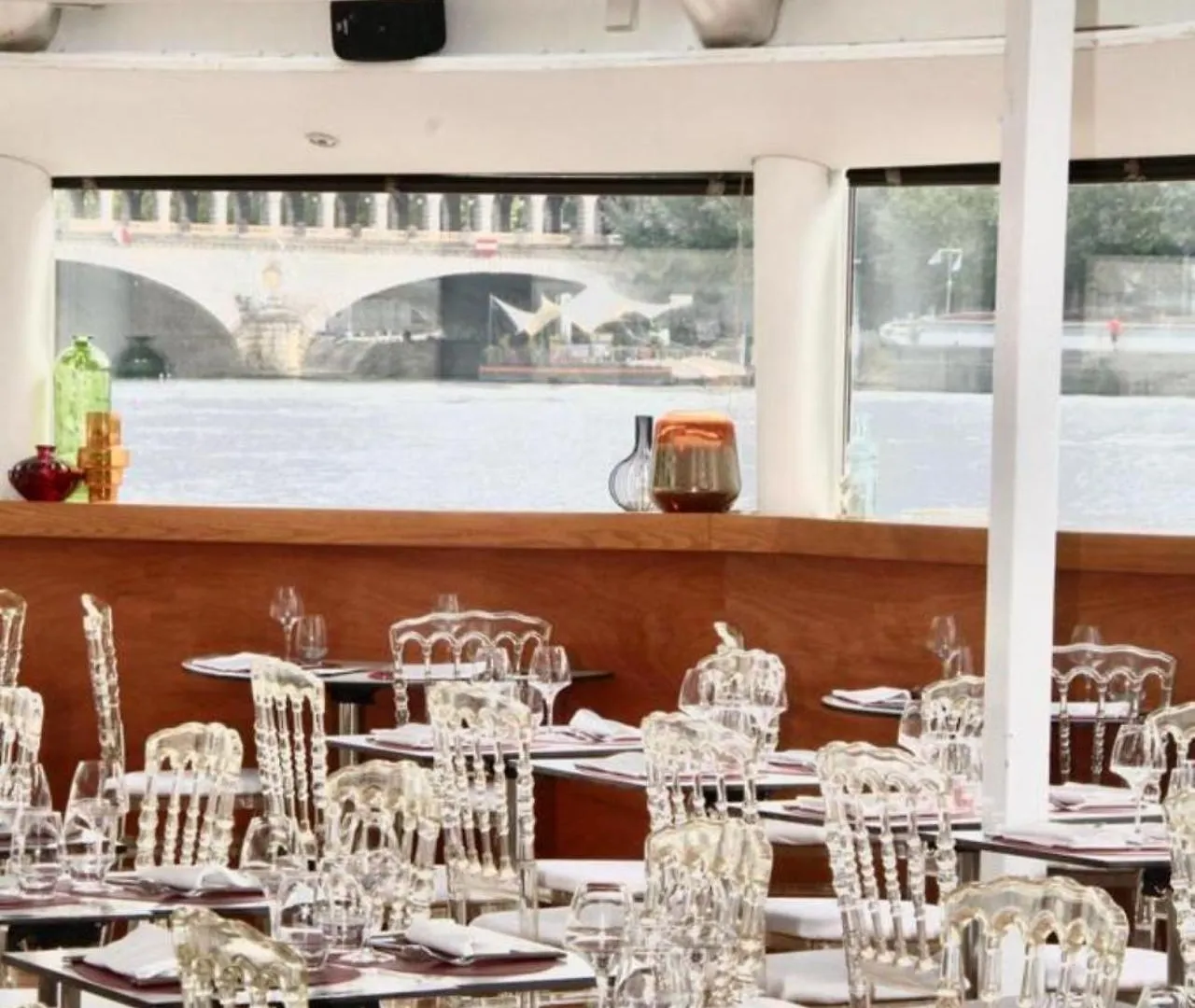 Vip Paris Yacht Hotel & Spa