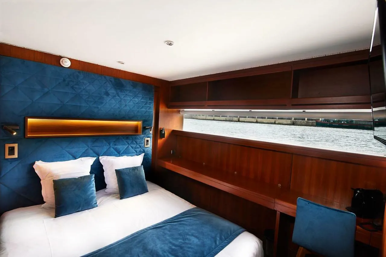 Vip Paris Yacht Hotel & Spa France
