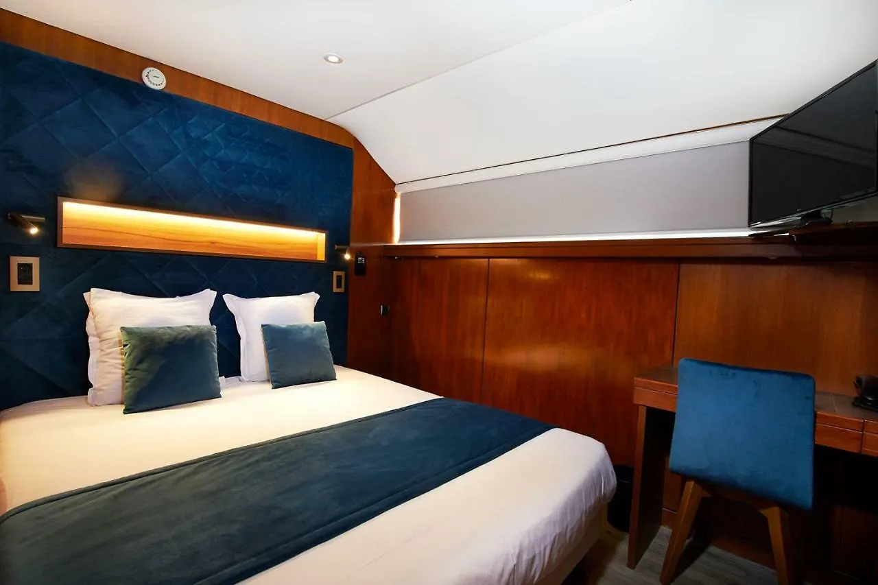 Vip Paris Yacht Hotel & Spa